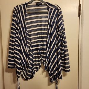 XL Ultimate blue and white striped open cover